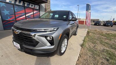 2025 Chevrolet Trailblazer LS - Photo 8 - Williston, ND 58801