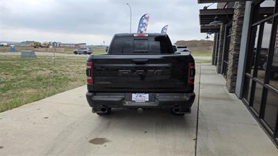 2023 RAM 1500 Rebel - Photo 4 - Williston, ND 58801