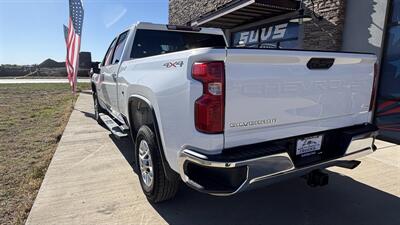 2025 Chevrolet Silverado 2500HD LT - Photo 2 - Williston, ND 58801