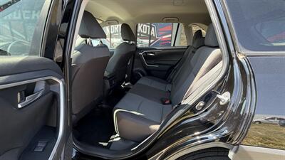 2025 Toyota RAV4 XLE - Photo 14 - Williston, ND 58801