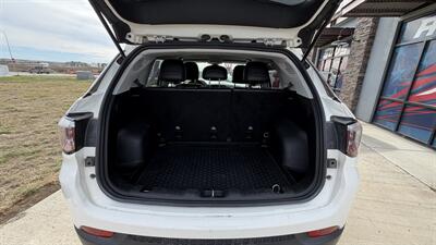 2018 Jeep Compass Latitude - Photo 12 - Williston, ND 58801