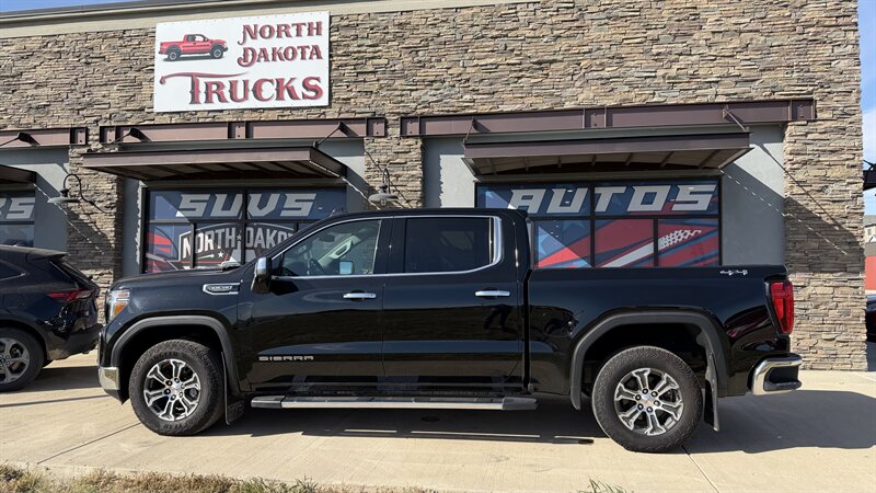 2019 GMC Sierra 1500 SLT   - Photo 1 - Williston, ND 58801