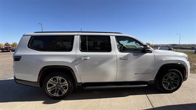 2024 Jeep Wagoneer L Series II - Photo 5 - Williston, ND 58801