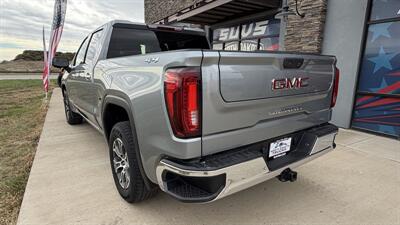 2025 GMC Sierra 1500 SLT   - Photo 2 - Williston, ND 58801