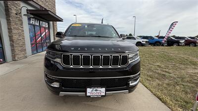 2024 Jeep Wagoneer L Series II - Photo 7 - Williston, ND 58801