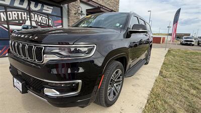 2024 Jeep Wagoneer L Series II - Photo 8 - Williston, ND 58801