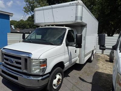 2012 Ford Econoline Super Duty Van - Photo 3 - Somerville, OH 45064