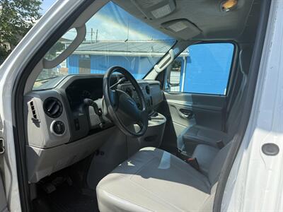 2012 Ford Econoline Super Duty Van - Photo 7 - Somerville, OH 45064