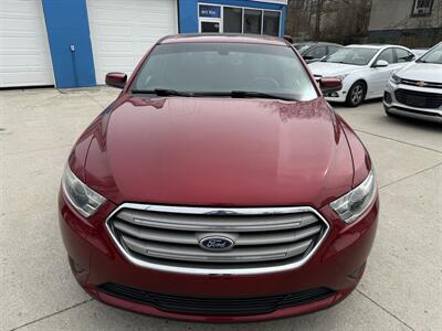 2017 Ford Taurus SEL   - Photo 8 - Somerville, OH 45064