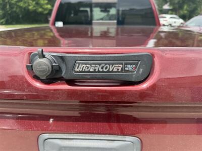 2015 Chevrolet Silverado 1500 LTZ - Photo 9 - Somerville, OH 45064