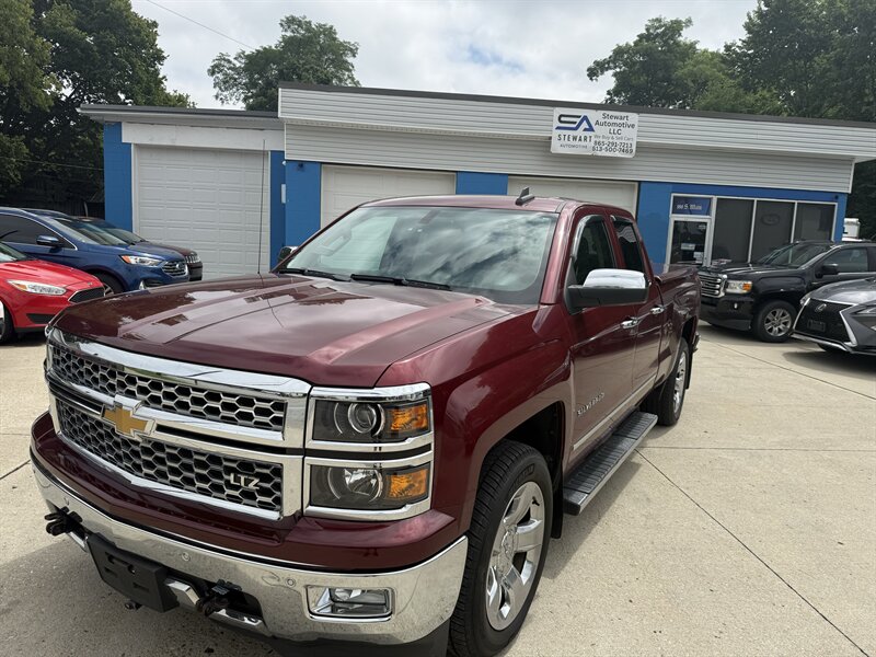 2015 Chevrolet Silverado 1500 LTZ   - Photo 1 - Somerville, OH 45064
