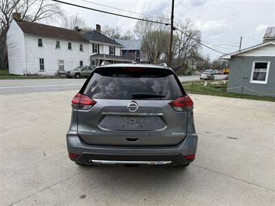 2019 Nissan Rogue SV   - Photo 6 - Somerville, OH 45064