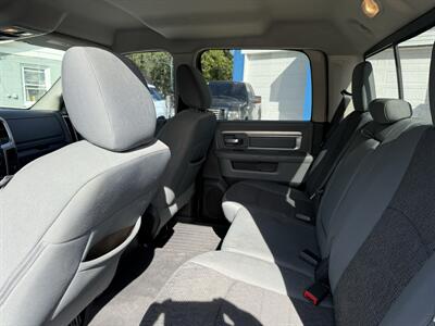 2014 RAM 1500 Big Horn   - Photo 9 - Somerville, OH 45064