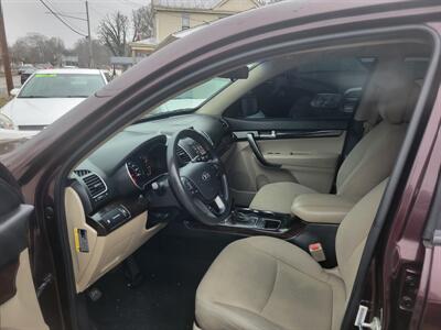 2015 Kia Sorento LX - Photo 7 - Somerville, OH 45064