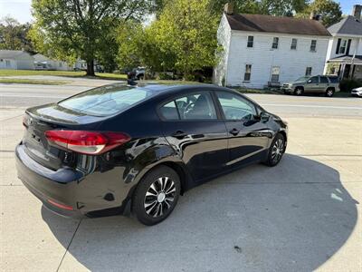 2017 Kia Forte LX - Photo 3 - Somerville, OH 45064