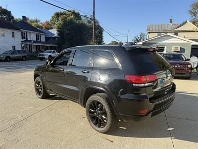 2019 Jeep Grand Cherokee Altitude - Photo 7 - Somerville, OH 45064