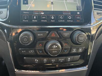 2019 Jeep Grand Cherokee Altitude - Photo 13 - Somerville, OH 45064