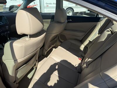 2014 Nissan Maxima 3.5 SV   - Photo 12 - Somerville, OH 45064