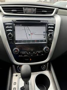 2017 Nissan Murano S   - Photo 10 - Somerville, OH 45064