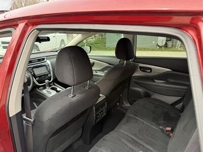 2017 Nissan Murano S   - Photo 15 - Somerville, OH 45064
