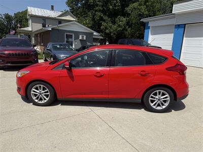 2017 Ford Focus SE - Photo 18 - Somerville, OH 45064