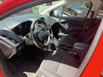 2017 Ford Focus SE - Photo 15 - Somerville, OH 45064