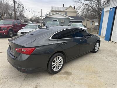 2016 Chevrolet Malibu LT   - Photo 4 - Somerville, OH 45064