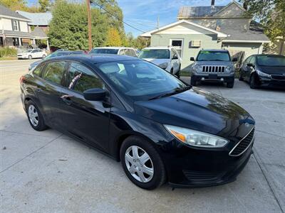 2015 Ford Focus S   - Photo 4 - Somerville, OH 45064