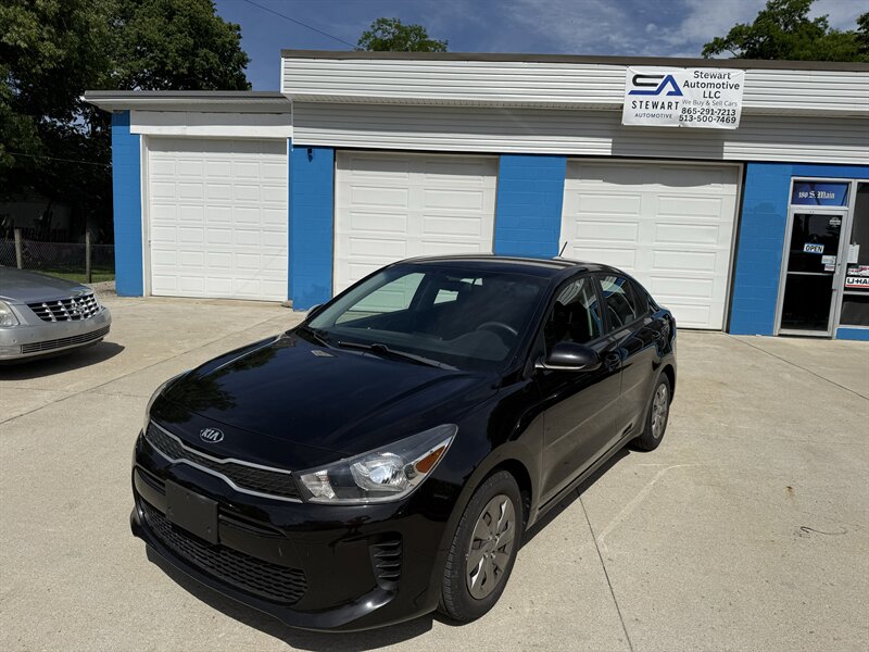2019 Kia Rio LX   - Photo 1 - Somerville, OH 45064