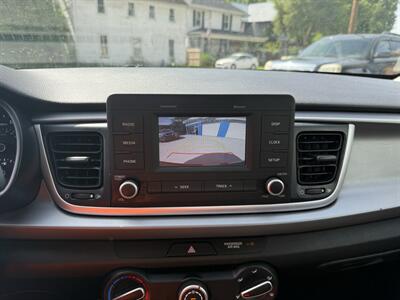 2019 Kia Rio LX   - Photo 10 - Somerville, OH 45064
