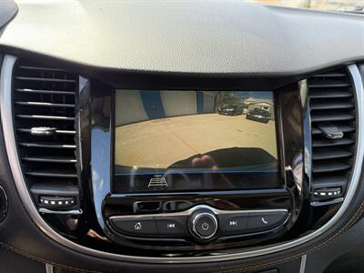 2019 Chevrolet Trax LT   - Photo 10 - Somerville, OH 45064