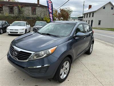 2013 Kia Sportage LX   - Photo 2 - Somerville, OH 45064