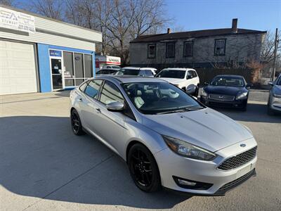 2016 Ford Focus SE - Photo 3 - Somerville, OH 45064