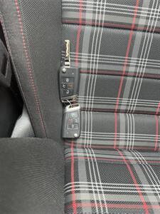 2017 Volkswagen Golf S - Photo 15 - Somerville, OH 45064