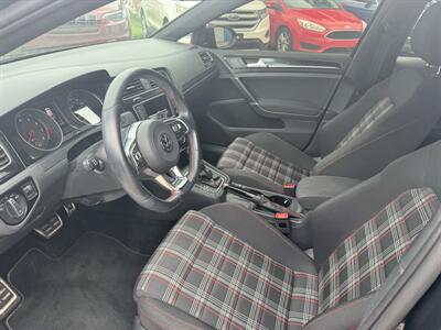 2017 Volkswagen Golf S - Photo 16 - Somerville, OH 45064