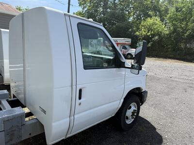 2010 Ford E-450 SD - Photo 12 - Somerville, OH 45064