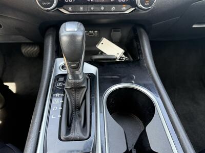 2020 Nissan Altima 2.5 SV - Photo 8 - Somerville, OH 45064