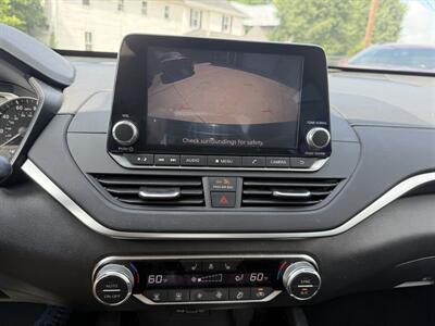 2020 Nissan Altima 2.5 SV - Photo 7 - Somerville, OH 45064