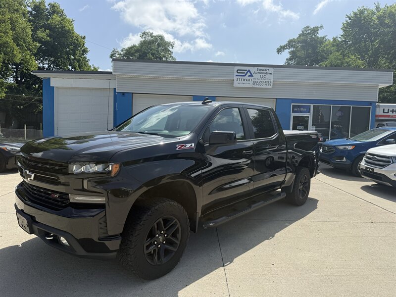 2020 Chevrolet Silverado 1500 LT Trail Boss   - Photo 1 - Somerville, OH 45064