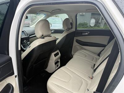 2017 Ford Edge Titanium   - Photo 9 - Somerville, OH 45064