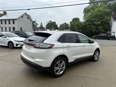 2017 Ford Edge Titanium   - Photo 5 - Somerville, OH 45064
