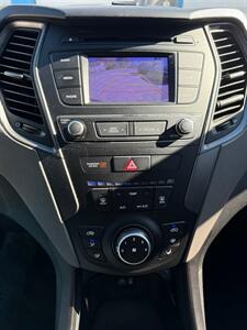 2018 Hyundai SANTA FE Sport 2.4L   - Photo 9 - Somerville, OH 45064