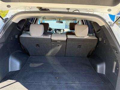 2018 Hyundai SANTA FE Sport 2.4L   - Photo 12 - Somerville, OH 45064