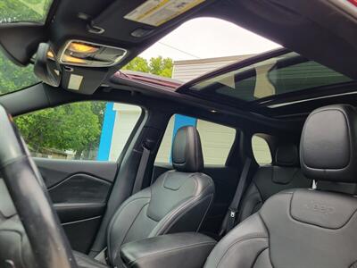 2019 Jeep Cherokee High Altitude - Photo 6 - Somerville, OH 45064