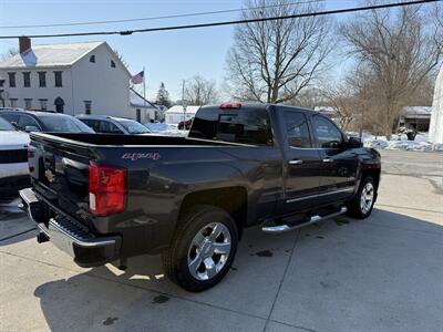 2016 Chevrolet Silverado 1500 LTZ   - Photo 5 - Somerville, OH 45064