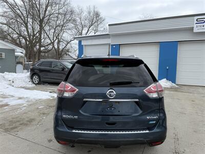 2014 Nissan Rogue SV   - Photo 4 - Somerville, OH 45064