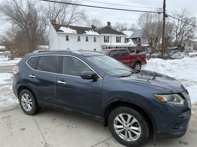 2014 Nissan Rogue SV   - Photo 7 - Somerville, OH 45064