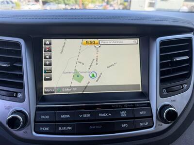 2017 Hyundai Tucson SE   - Photo 11 - Somerville, OH 45064