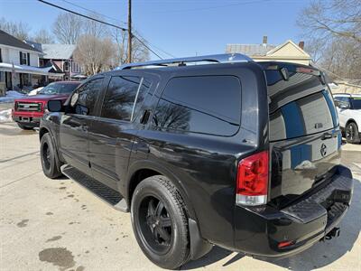 2014 Nissan Armada Platinum - Photo 11 - Somerville, OH 45064