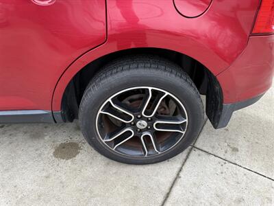 2012 Ford Edge SEL   - Photo 8 - Somerville, OH 45064